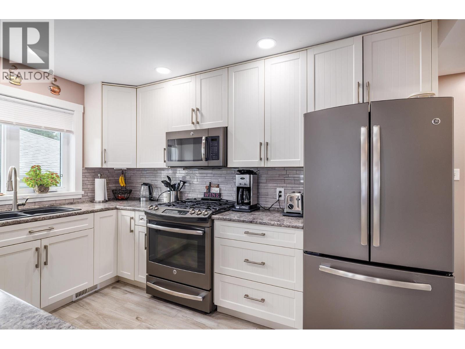 682 Cougar Street, Vernon