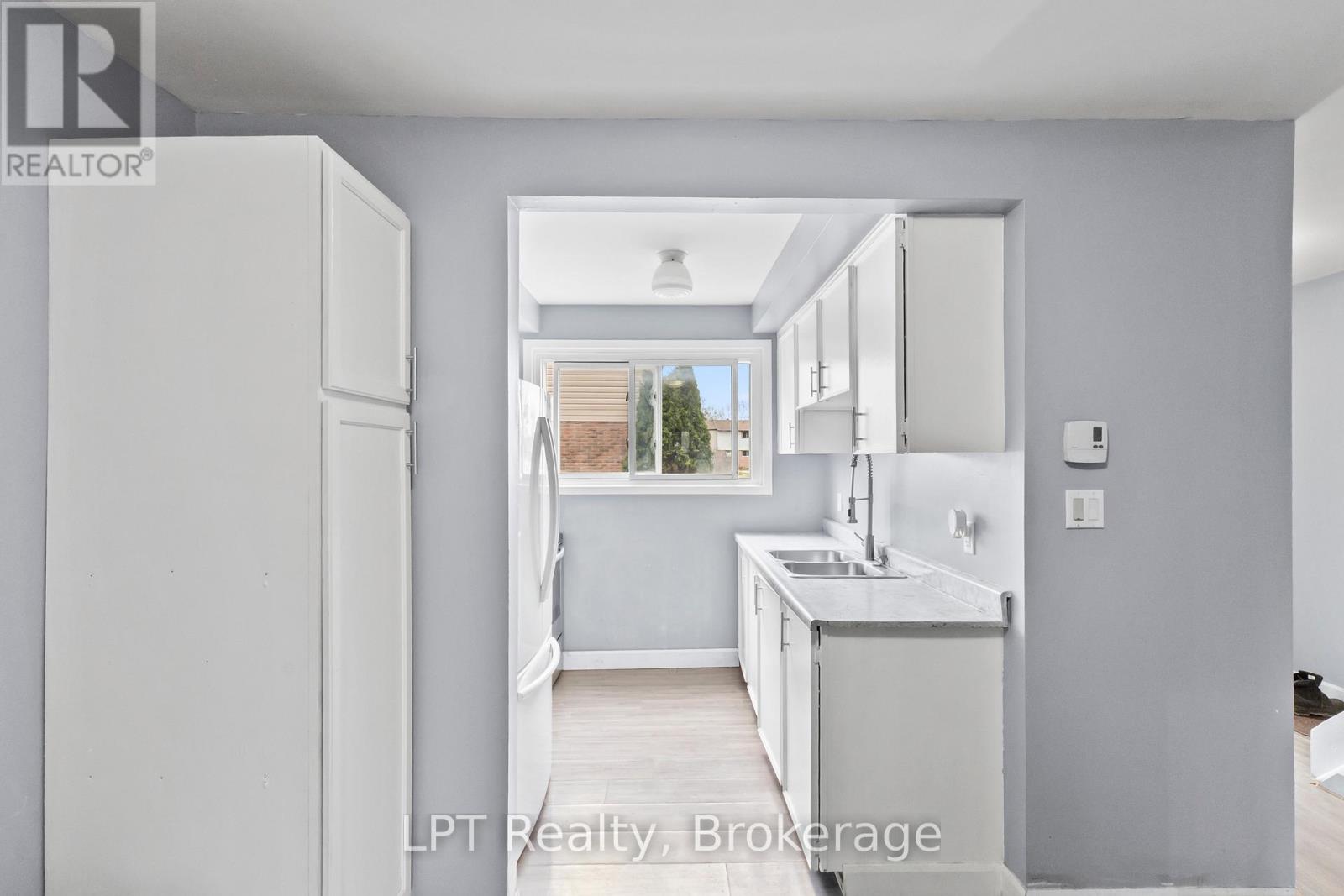 4 - 4 TIFFANY PLACE, Quinte West (Trenton Ward) — photo 6