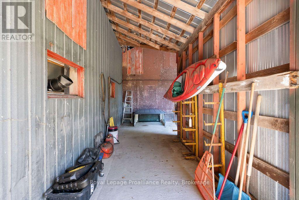 247 HARMONY ROAD - Image 33
