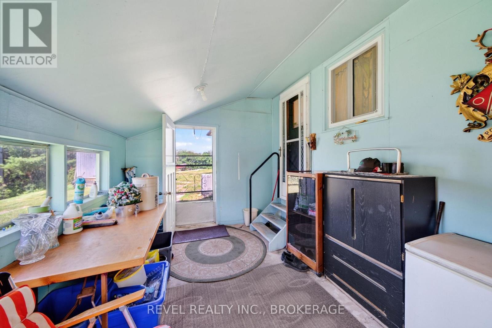 4258 HWY 15 - 24