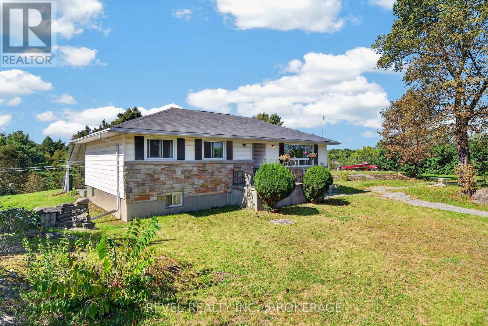 4258 HWY 15, Kingston (City North of 401) — photo 5