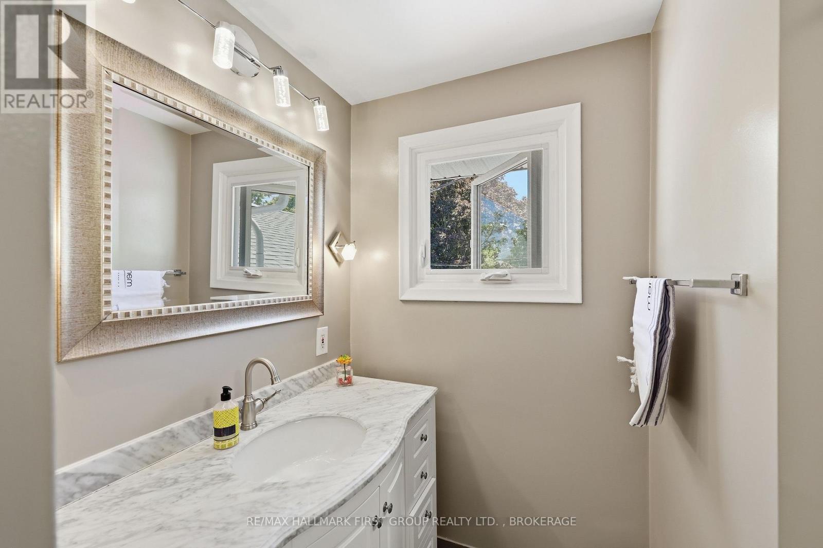 19 DEDRICK DRIVE - Image 34