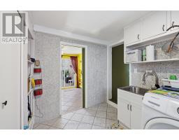 Bathroom - 19 Dedrick Drive, Kingston, ON K7M2V4 Photo 13