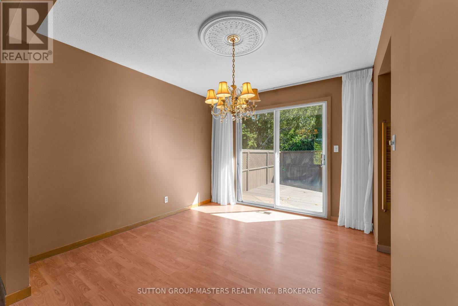 752 HIGH GATE PARK DRIVE - 10