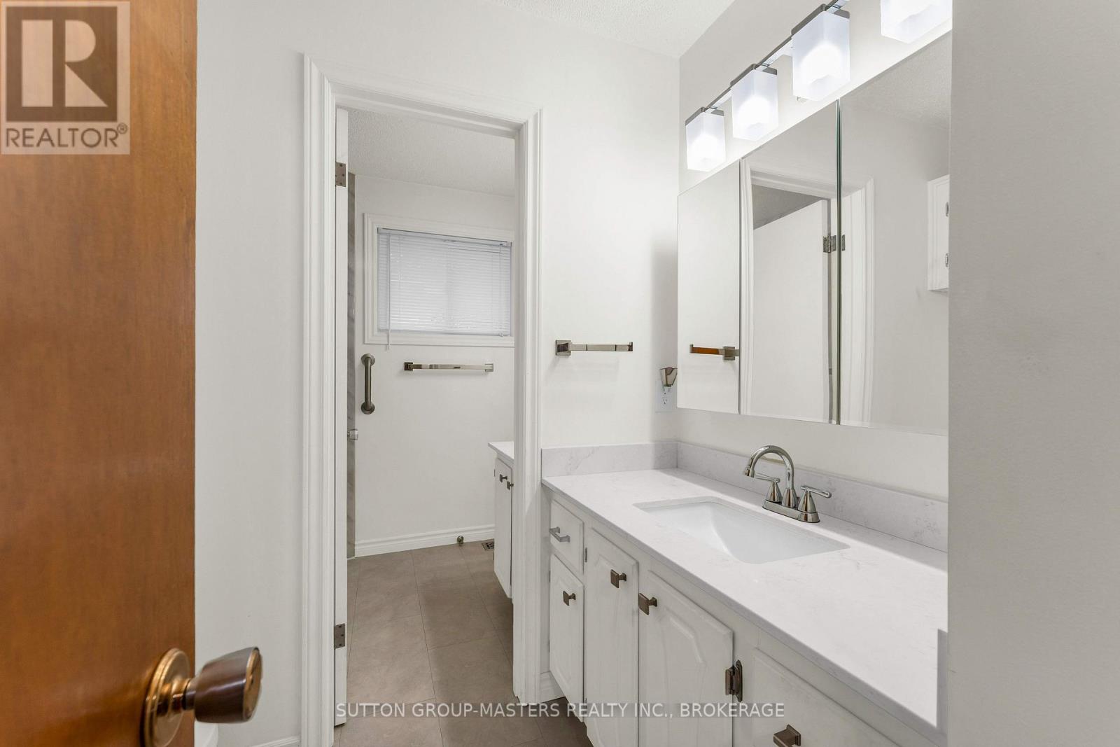 752 HIGH GATE PARK DRIVE - 20