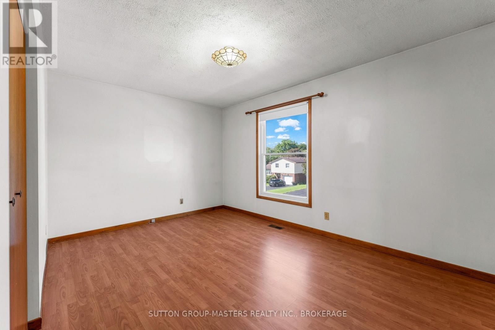 752 HIGH GATE PARK DRIVE - Image 28