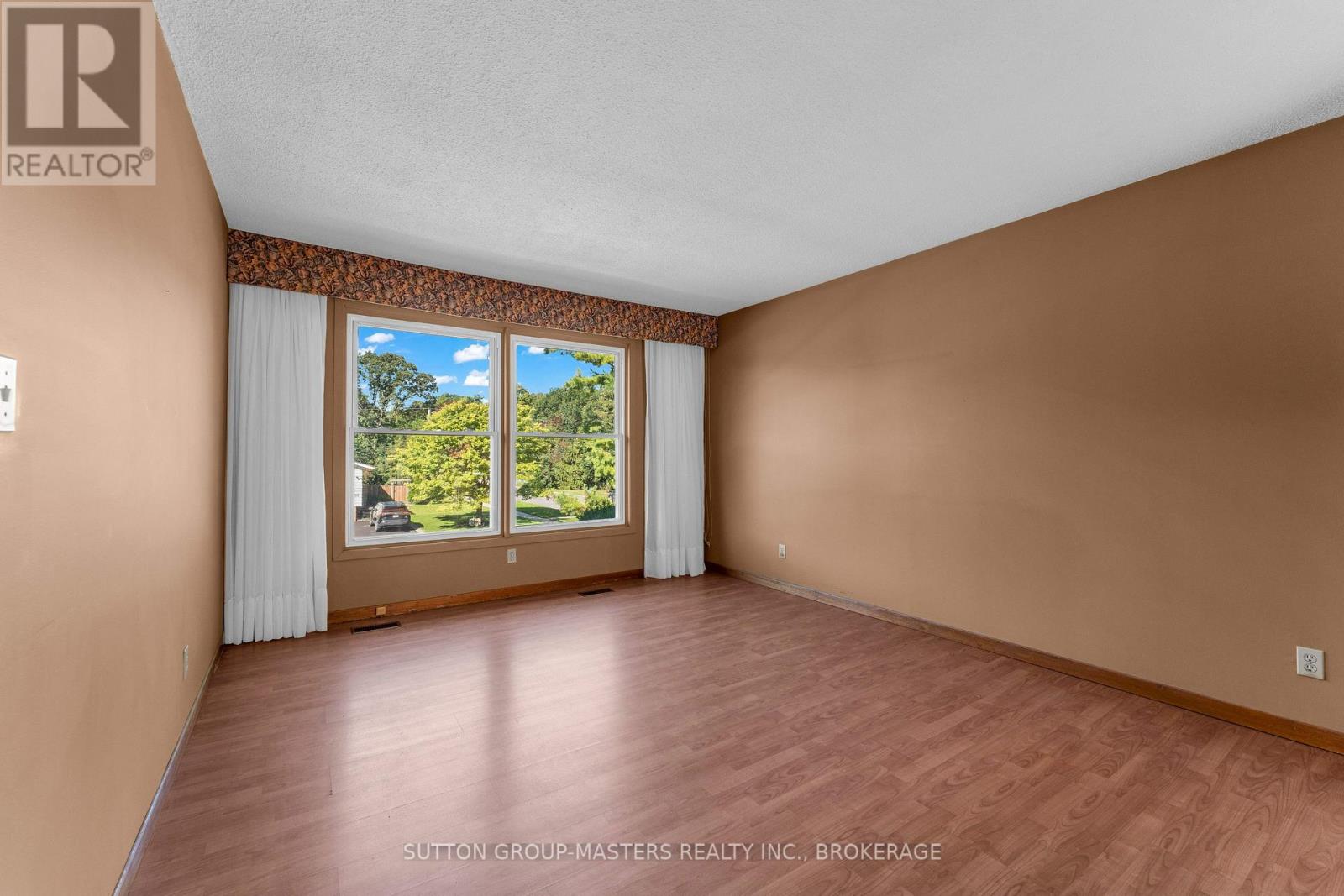 752 HIGH GATE PARK DRIVE - 7