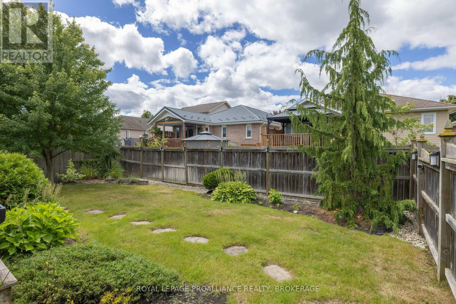 1243 LISBON PLACE - 43