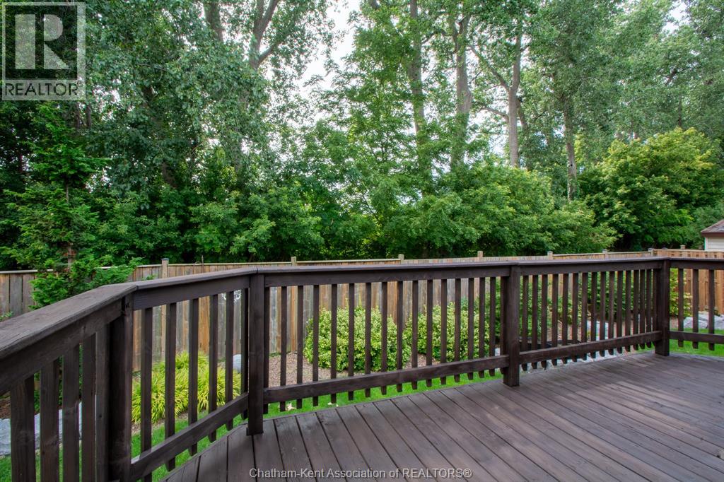 24 Churchill Park ROAD - 29
