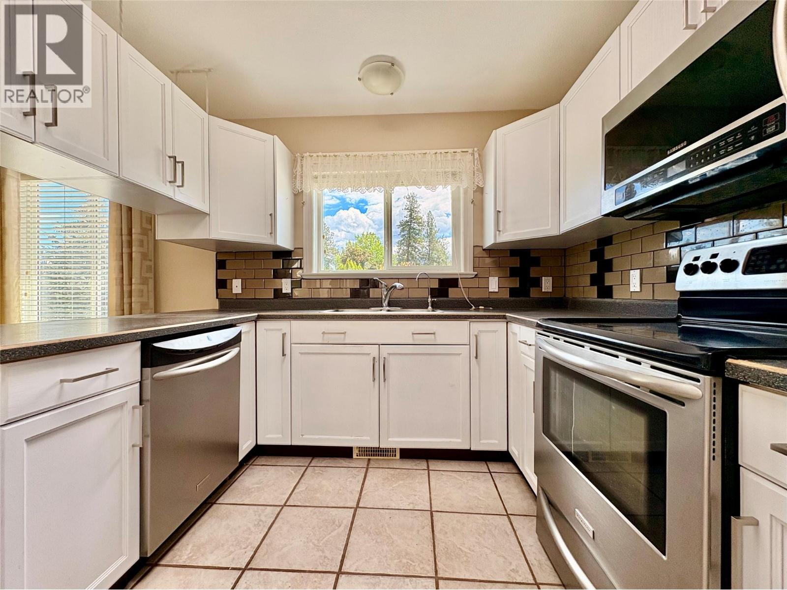 9510 97 Highway N Unit# 36, Vernon — photo 9