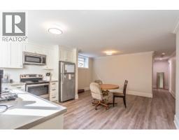 2228 Mahon Avenue, North Vancouver, BC V7M2T9 Photo 30