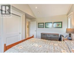 2228 Mahon Avenue, North Vancouver, BC V7M2T9 Photo 28
