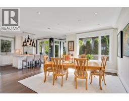 2228 Mahon Avenue, North Vancouver, BC V7M2T9 Photo 9