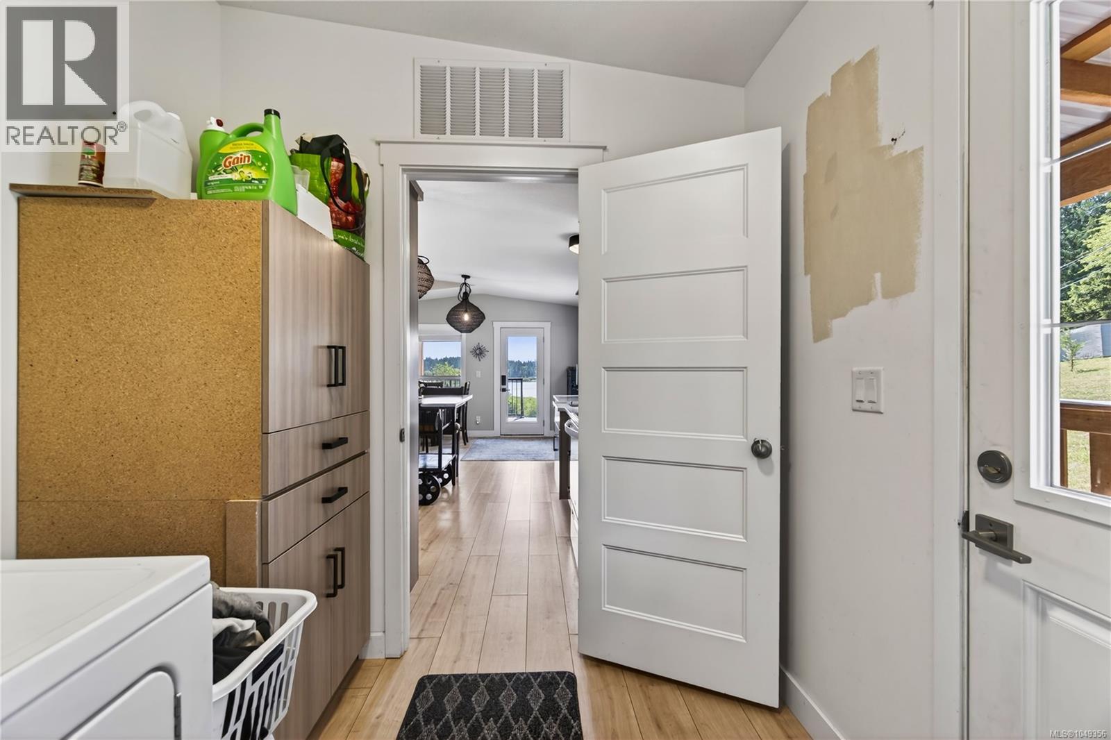6495/6499 Doumont Rd - Image 21