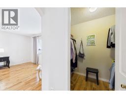 15 Royal Crest Terrace Nw, Calgary, AB T3G4M3 Photo 29
