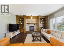 Kitchen - 15 Royal Crest Terrace Nw, Calgary, AB T3G4M3 Photo 18