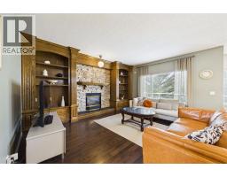 Bedroom - 15 Royal Crest Terrace Nw, Calgary, AB T3G4M3 Photo 17