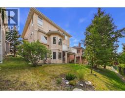15 Royal Crest Terrace Nw, Calgary, AB T3G4M3 Photo 45