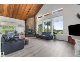 17545 Victoria Tr, Rural Smoky Lake County, AB T0A3C0 Photo 23