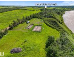17545 Victoria Tr, Rural Smoky Lake County, AB T0A3C0 Photo 13