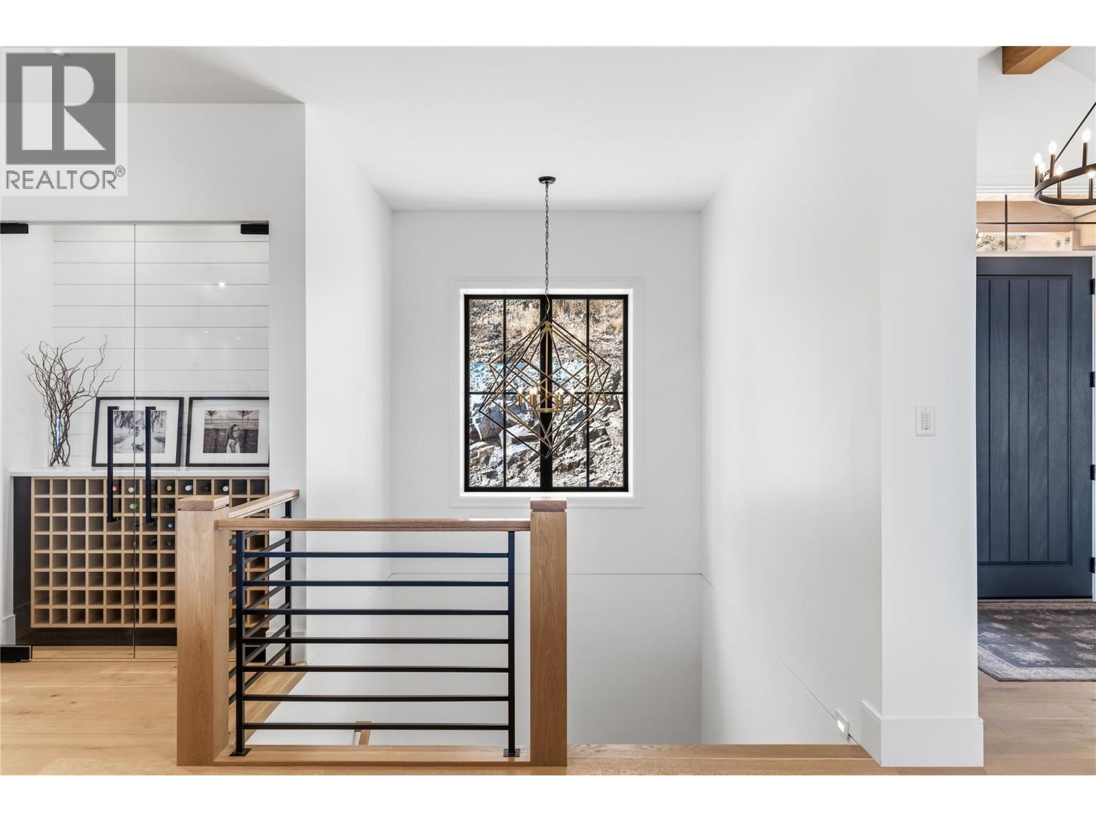  902 Lloyd Jones Drive, West Kelowna