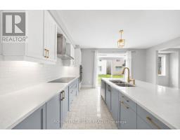 Mud room - 2413 Watercolours Way, Ottawa, ON K2J7A9 Photo 14