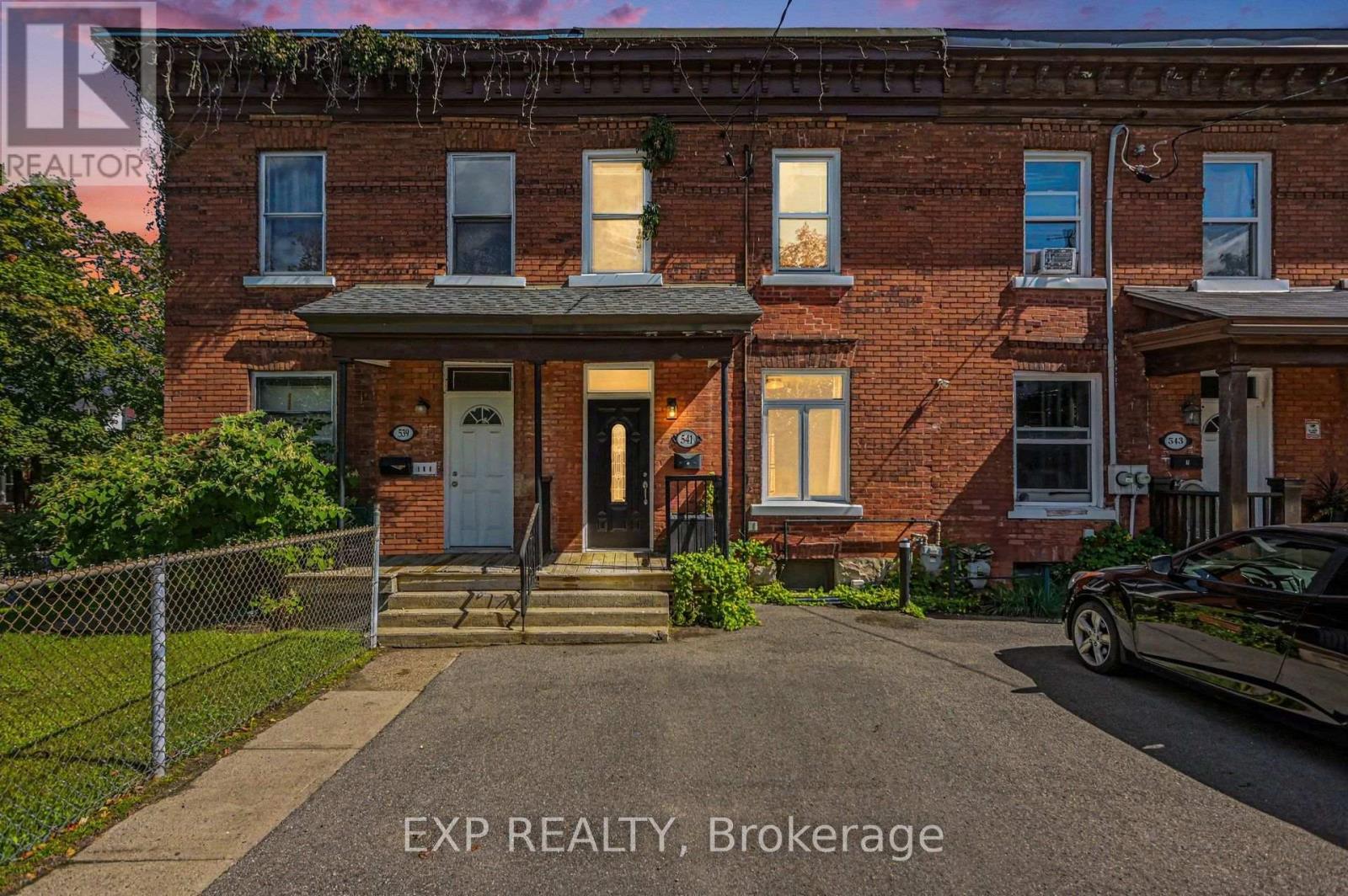541 BAY STREET - 1