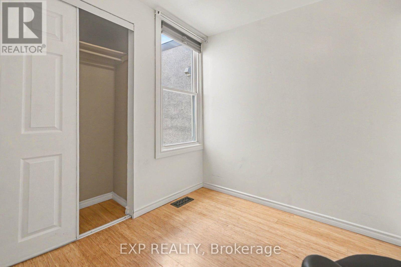 541 BAY STREET - Image 22