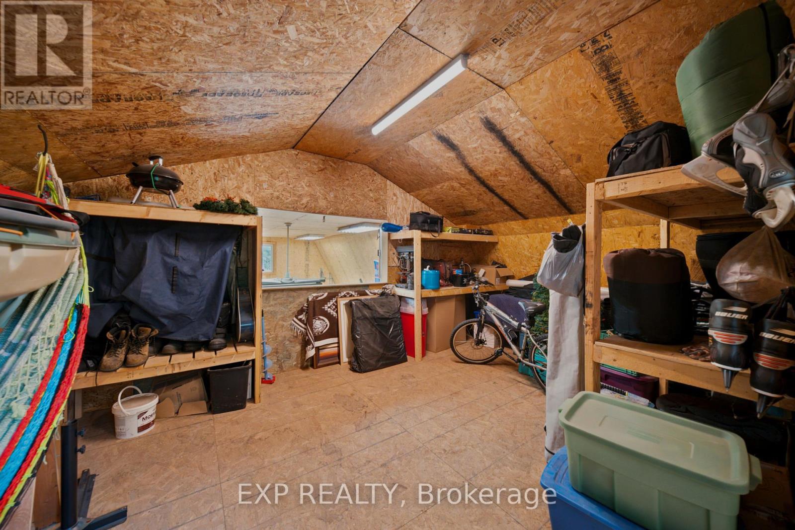 1445 DU LAC ROAD - Image 35