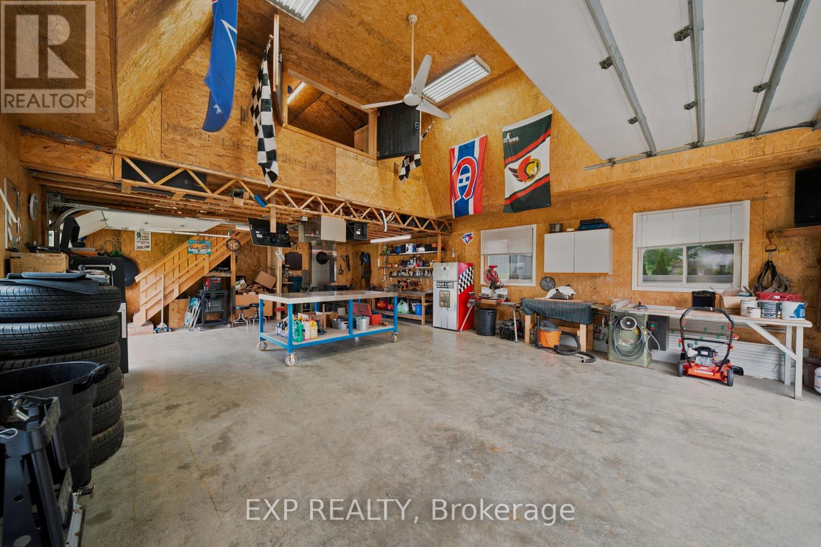 1445 DU LAC ROAD - Image 39