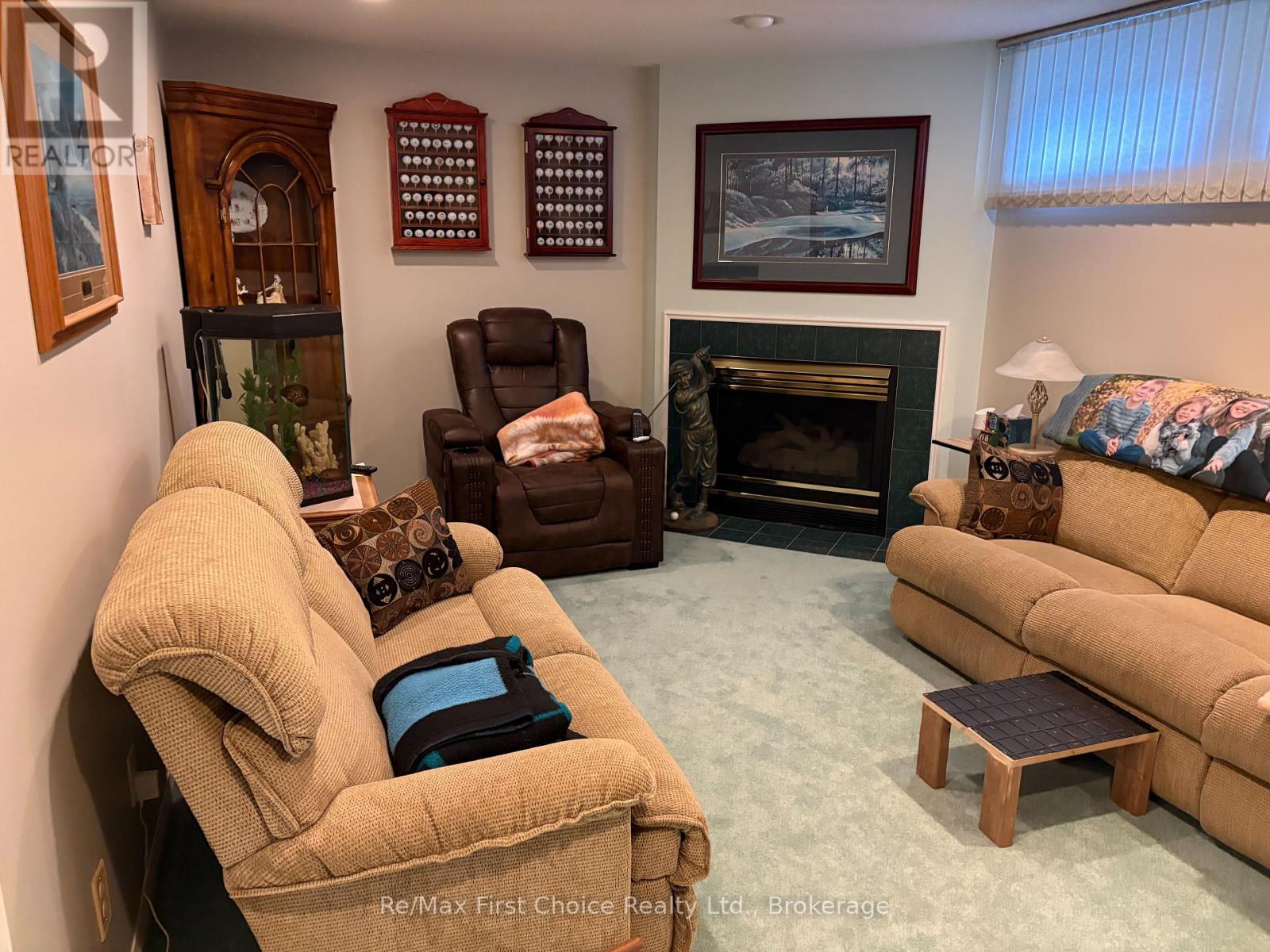 422 RYERSON CRESCENT - 10