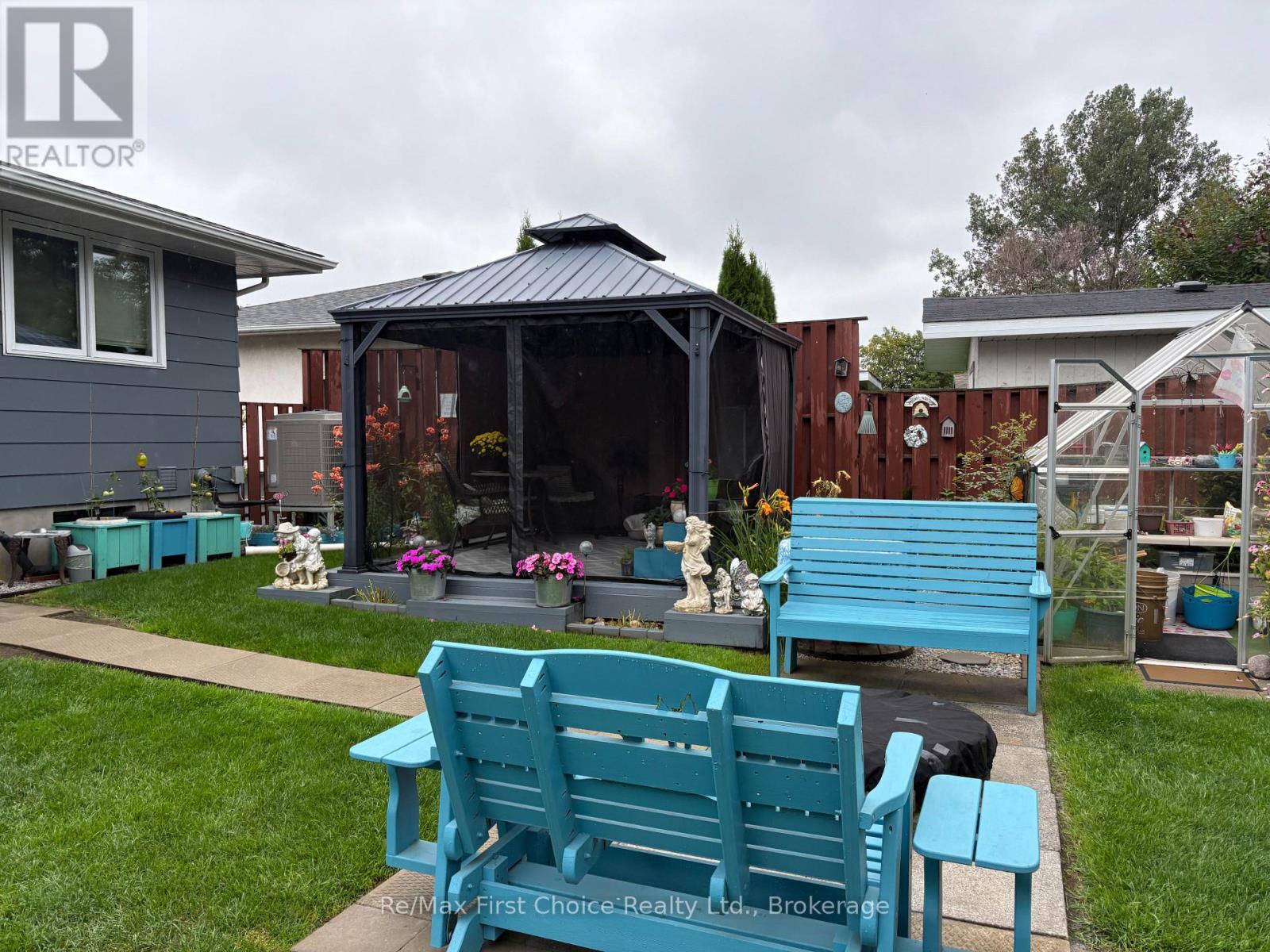 422 RYERSON CRESCENT - 6