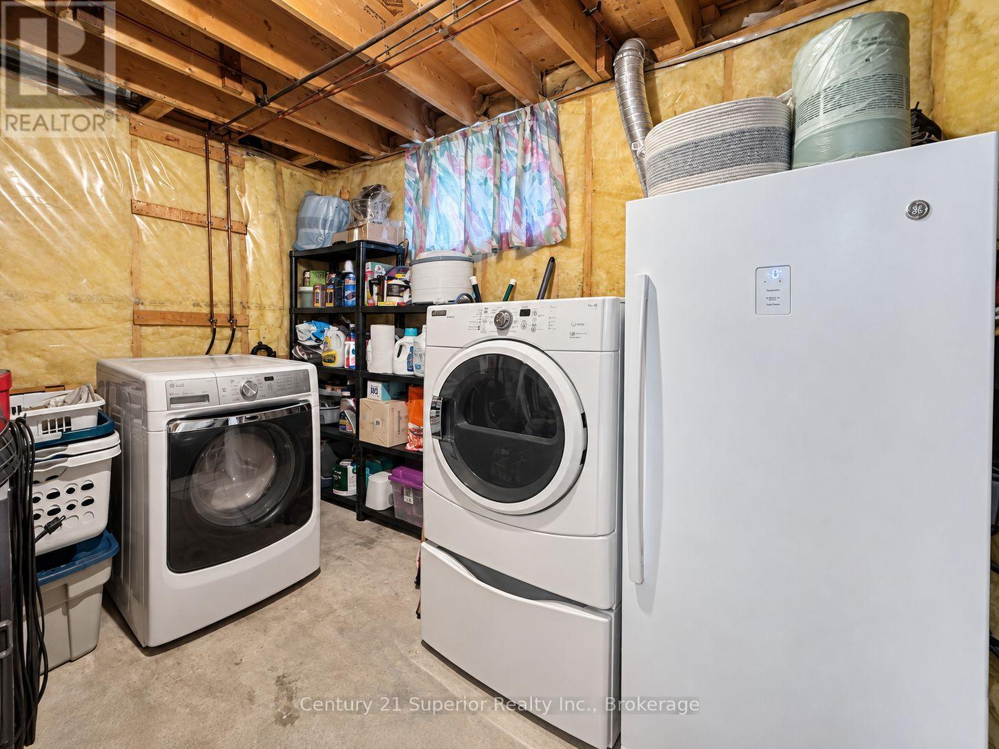 474 BROCK STREET E - Image 30