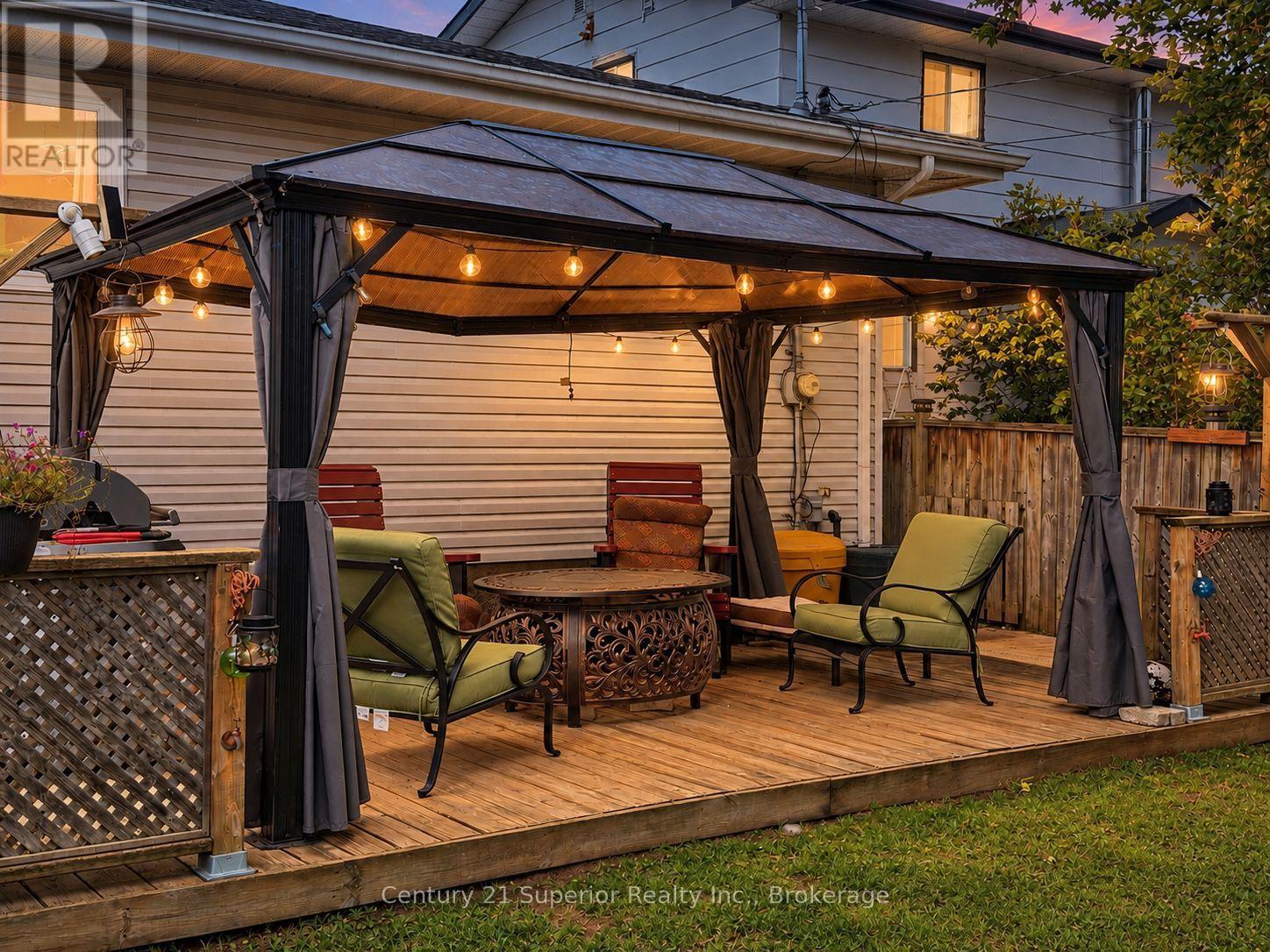 474 BROCK STREET E - Image 39