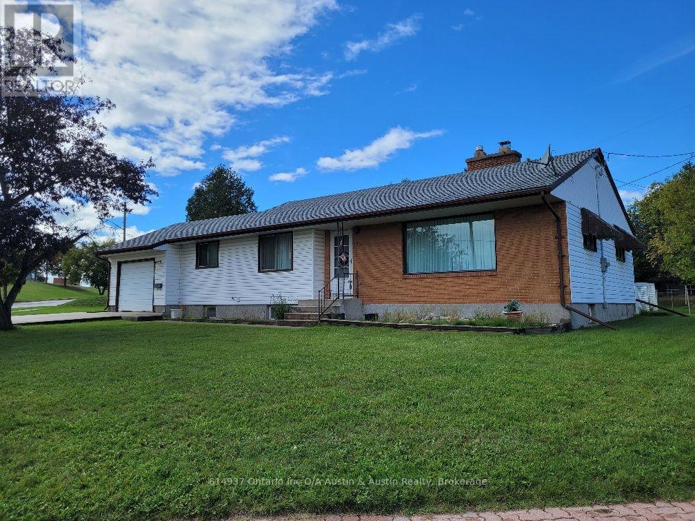 73 GOODALL STREET, Dryden (Riverview)