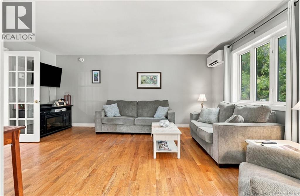 25 Rockwood Way - 11