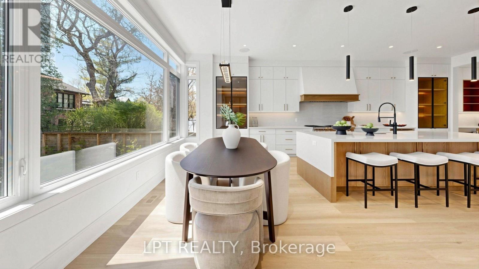 431 HEATH STREET E - 16