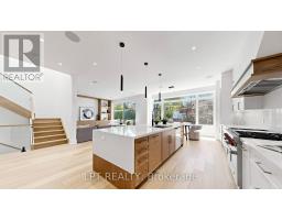 Bedroom 3 - 431 Heath Street E, Toronto, ON M4G1B6 Photo 14