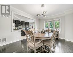 18 Buckhorn Avenue, Richmond Hill, ON L4C0E3 Photo 12