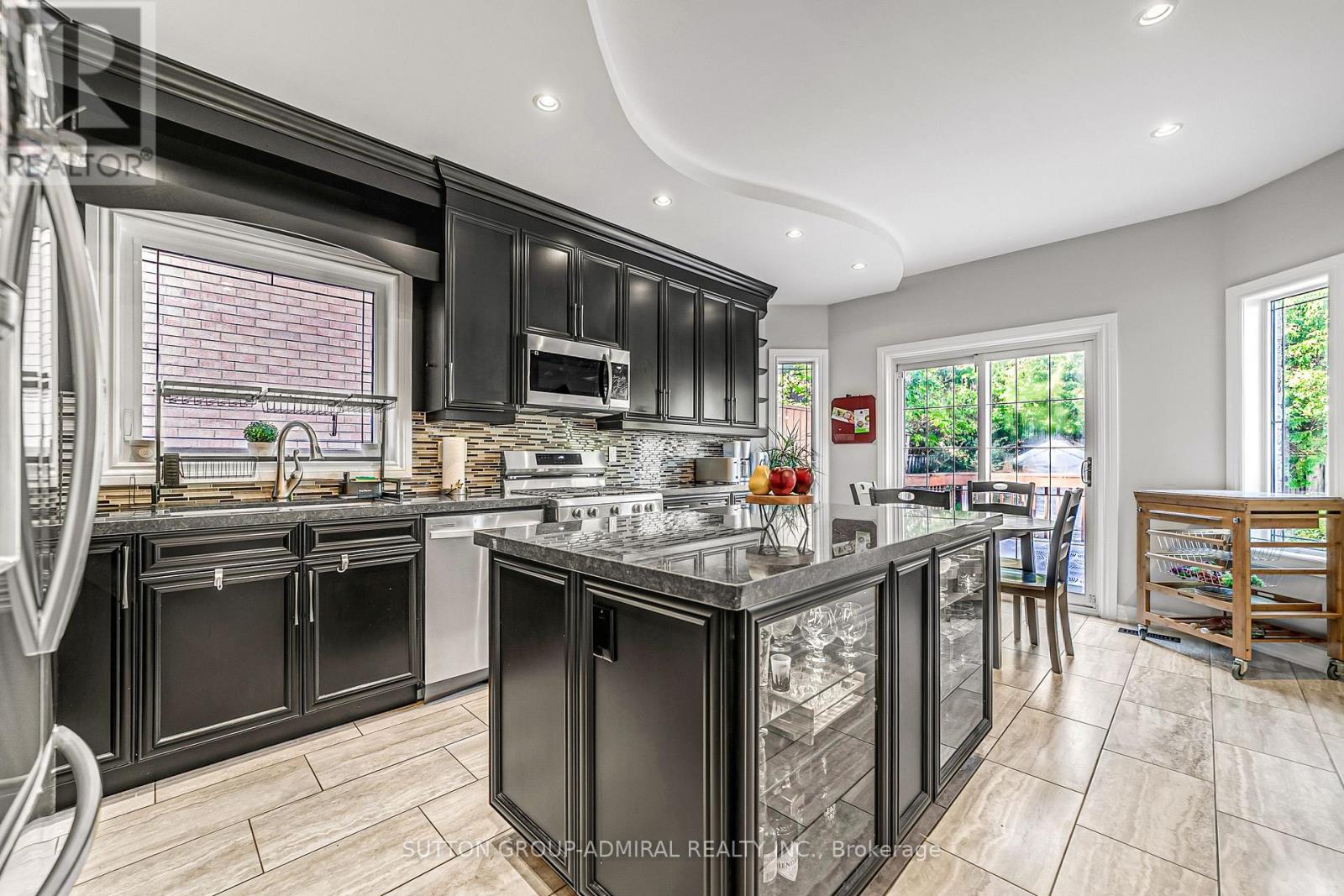 18 BUCKHORN AVENUE - 18