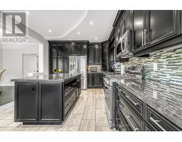 18 Buckhorn Avenue, Richmond Hill, ON L4C0E3 Photo 23