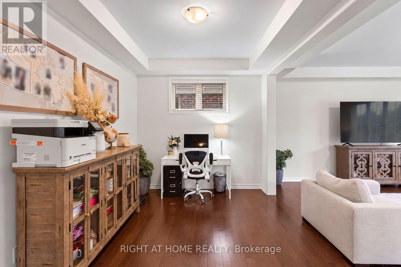 404 EQUESTRIAN WAY - Image 19