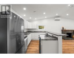 1649 Avondale Road, Mantua, NS B0N2A0 Photo 17