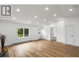 1649 Avondale Road, Mantua, NS B0N2A0 Photo 11