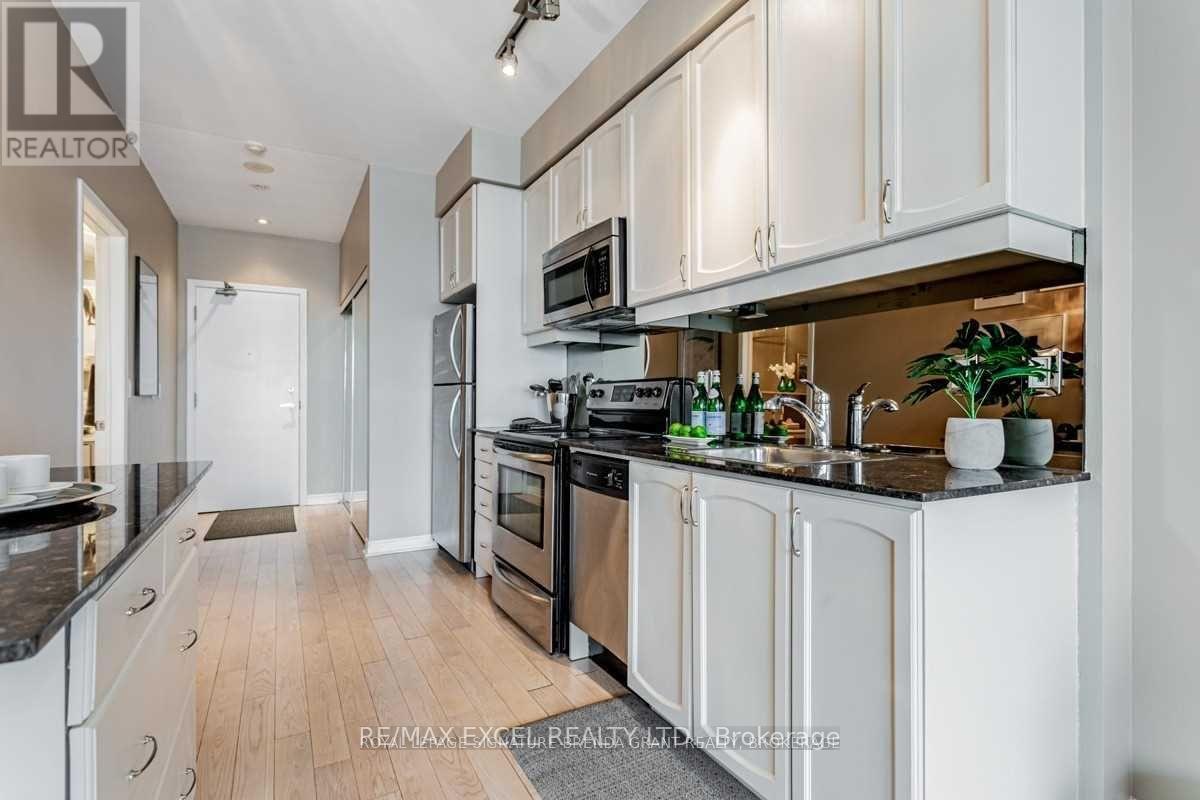 #1126 2885 BAYVIEW AVENUE - Image 4