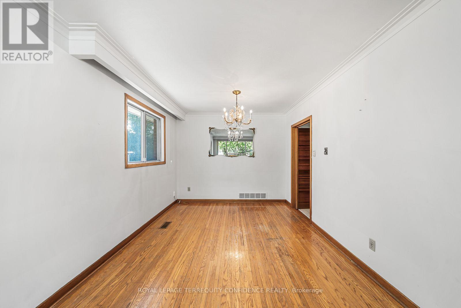 265 HORSHAM AVENUE - Image 10