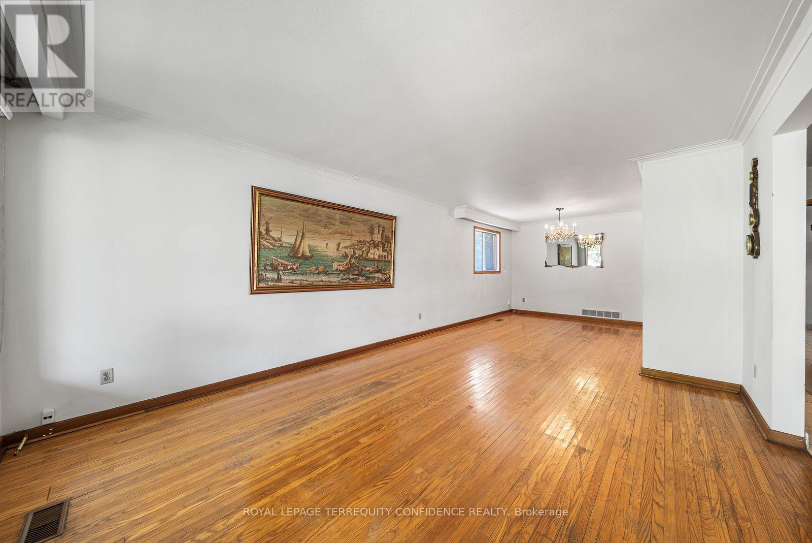265 HORSHAM AVENUE - Image 14