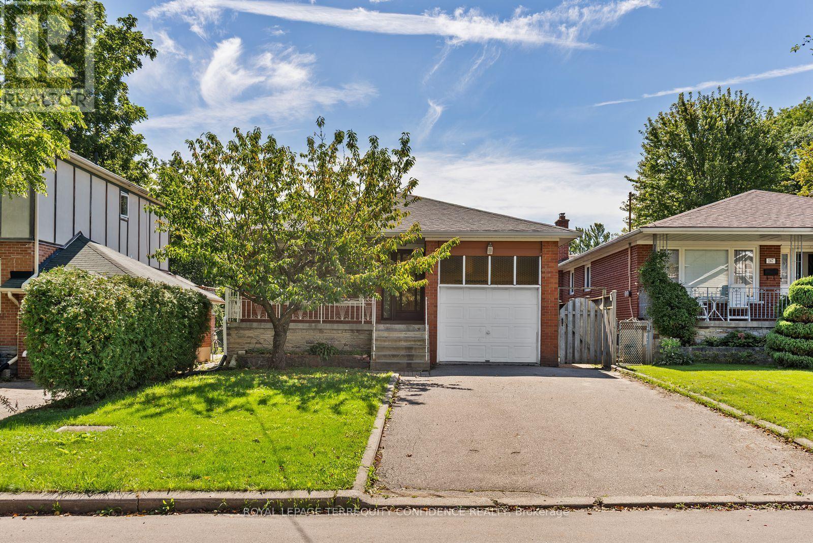 265 HORSHAM AVENUE - 2