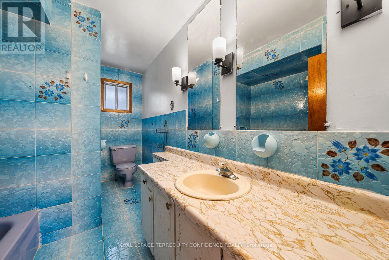 265 HORSHAM AVENUE - Image 20