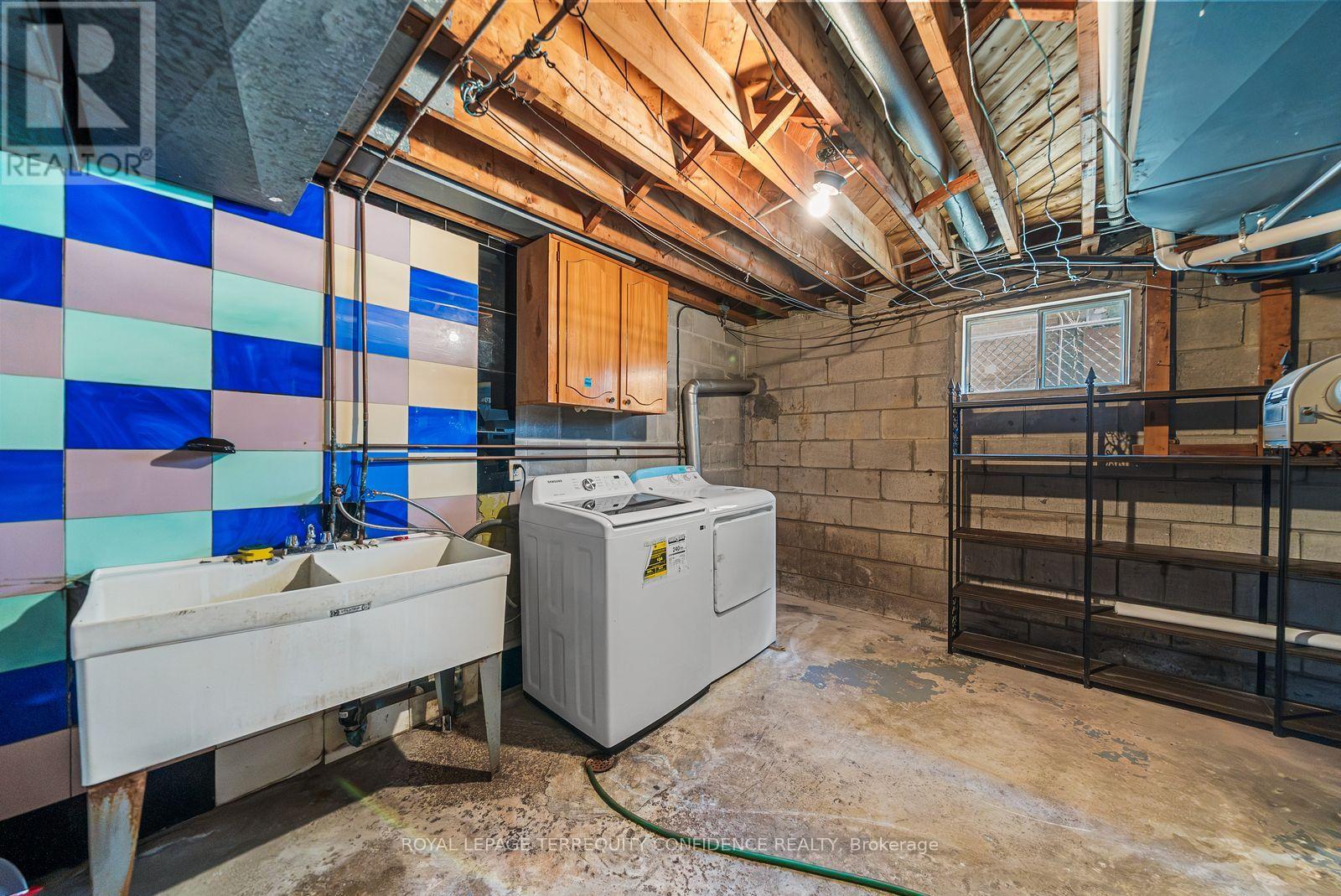265 HORSHAM AVENUE - Image 29